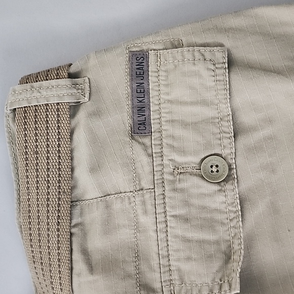 Calvin Klein Cargo Shorts - Picture 4 of 5